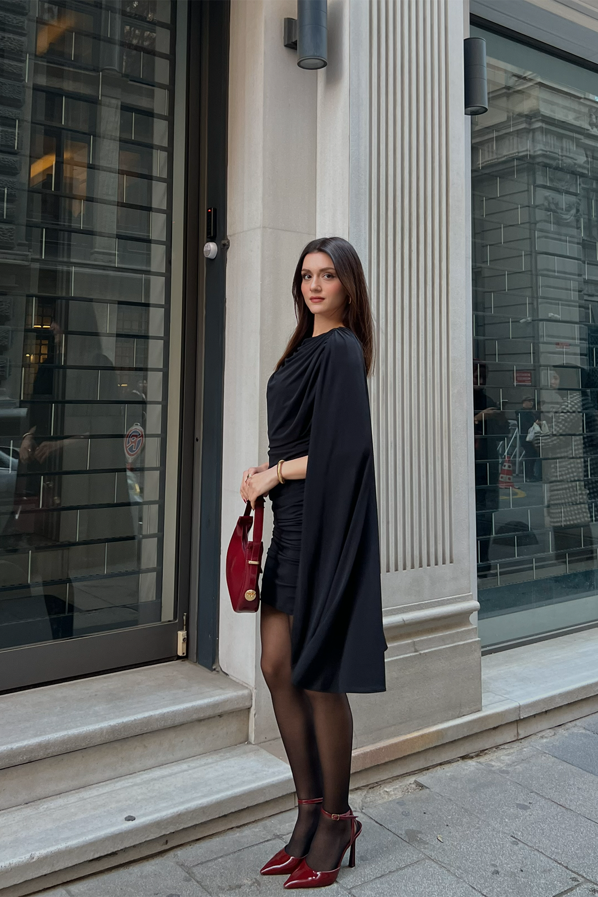 Broşlu Drape Detaylı Mini Elbise 6028 Siyah - S