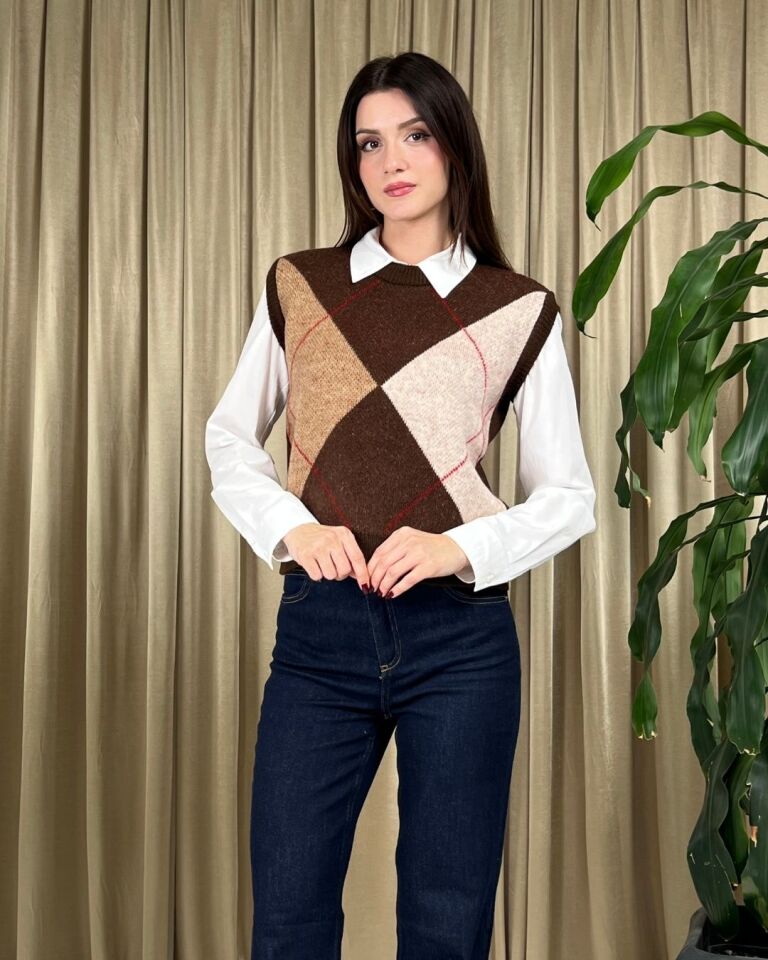 Kadın Desenli Triko Süveter – Argyle Desenli, Yumuşak Dokulu, Şık Kışlık Model