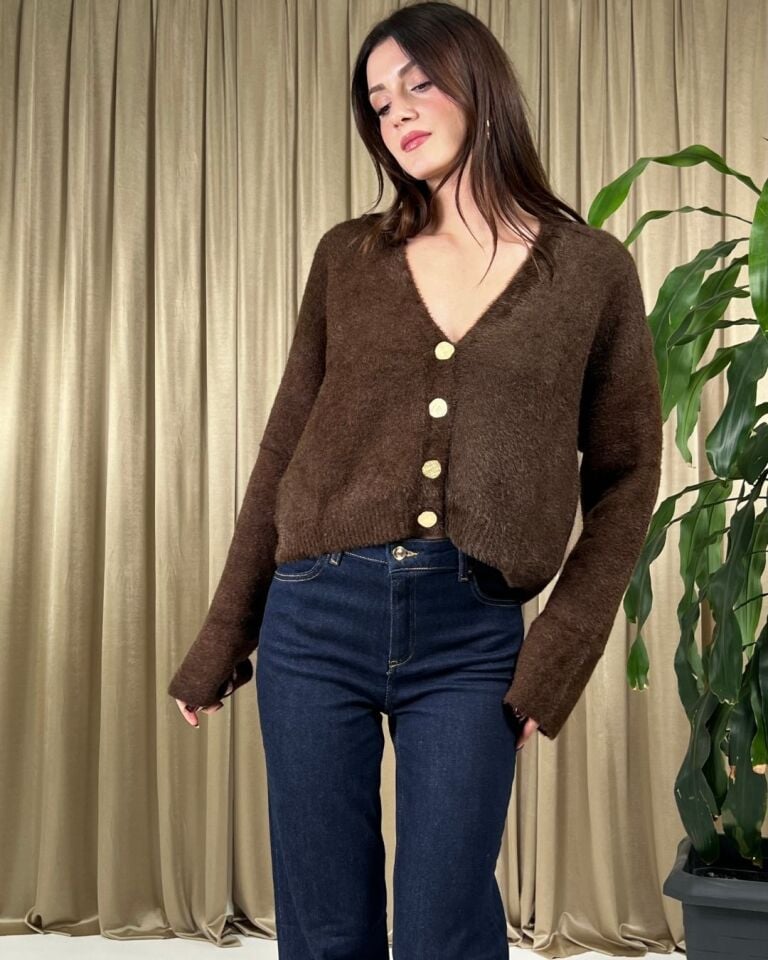 Kadın Kahve Renk Düğmeli Hırka – Yumuşak Dokulu, Rahat Kalıp Şık Model