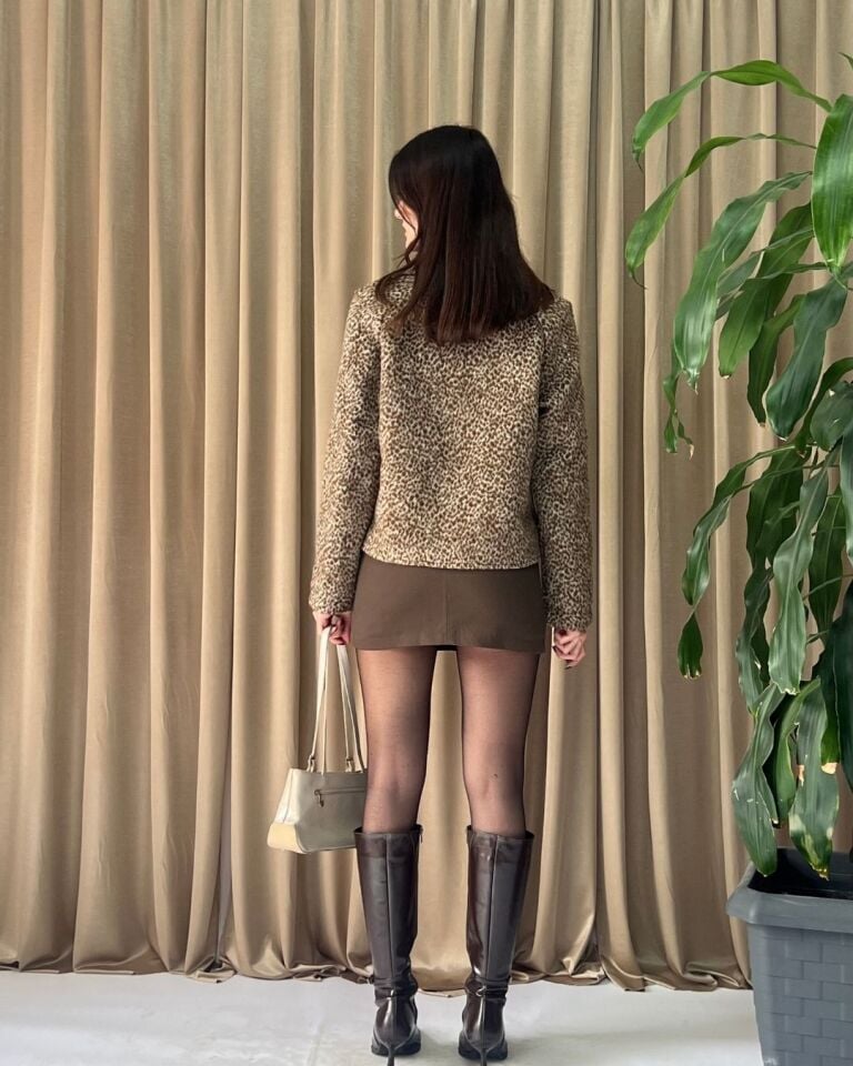 Kadın Leopar Desenli Kısa Ceket – Tok Kumaşlı, Düğmeli Şık Günlük Model