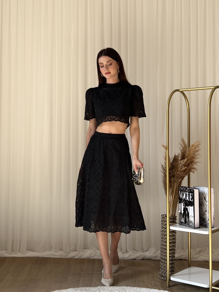Fisto Detaylı Crop Bluz & Midi Etek Takım 2086