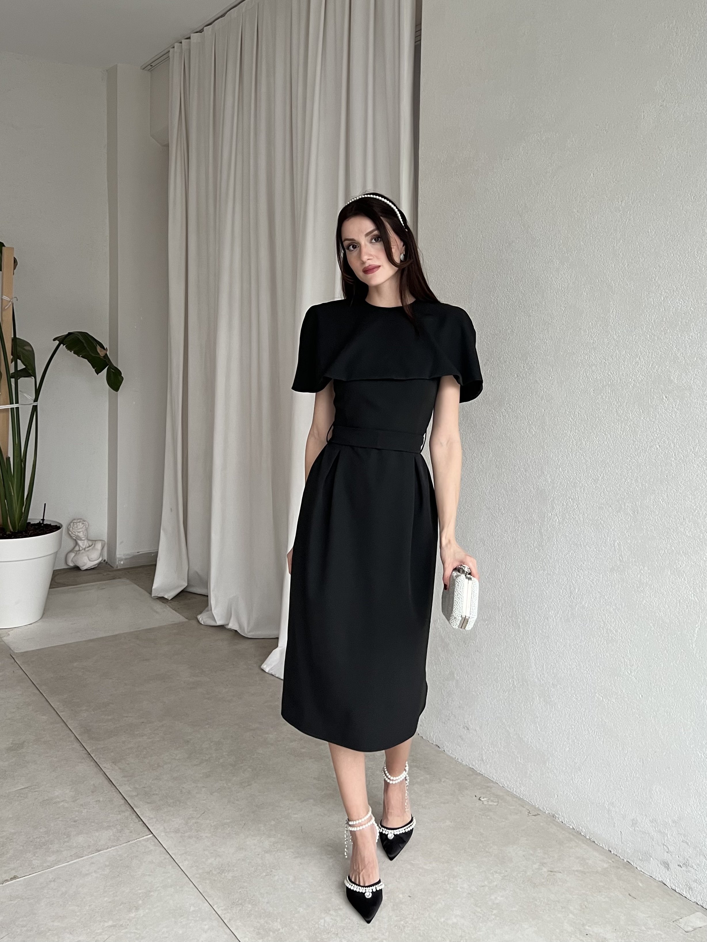 Pelerin Detaylı Midi Abiye Elbise 6077 Siyah - L