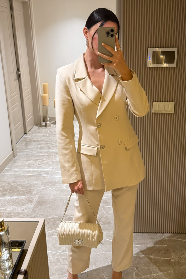 Kadın Kruvaze Blazer Ceket Pantolon İkili Takım – Şık, Düğmeli, Ofis ve Günlük Kombin