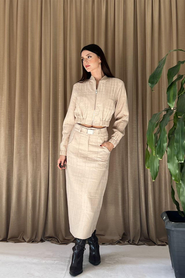 Kadın Fermuarlı Kısa Ceket Uzun Etek İkili Takım – Yüksek Bel, Şık ve Günlük Kombin