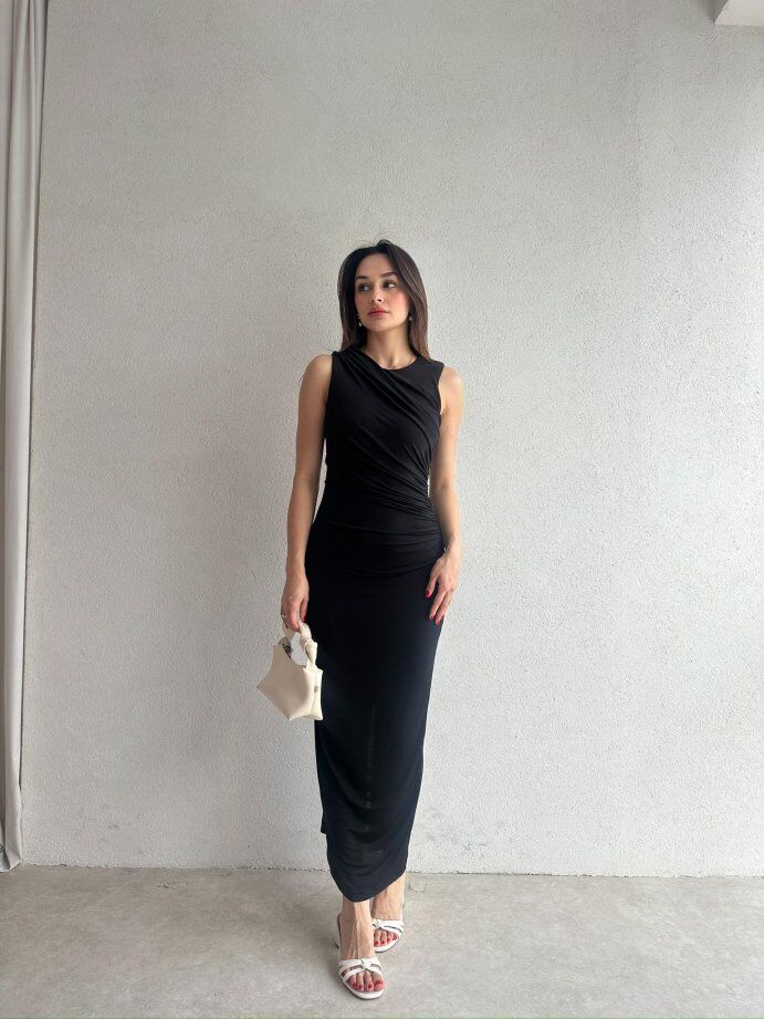 Omuzdan Drapeli Maxi Elbise 5074 Siyah - XL