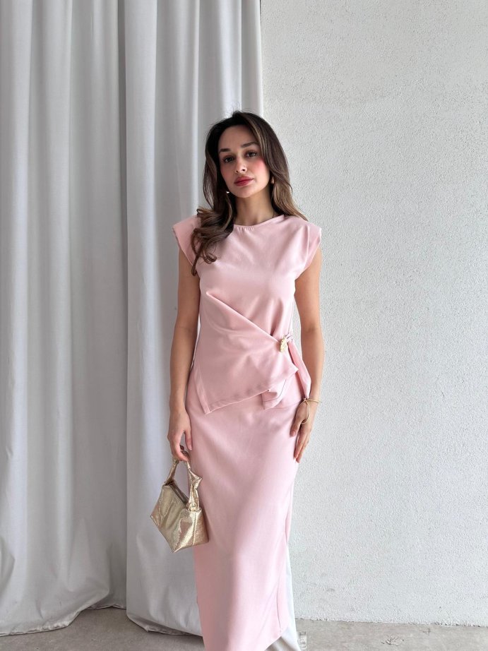 Aksesuar Detaylı Kruvaze Bluz ve Etek Takım 5079 Pembe - M