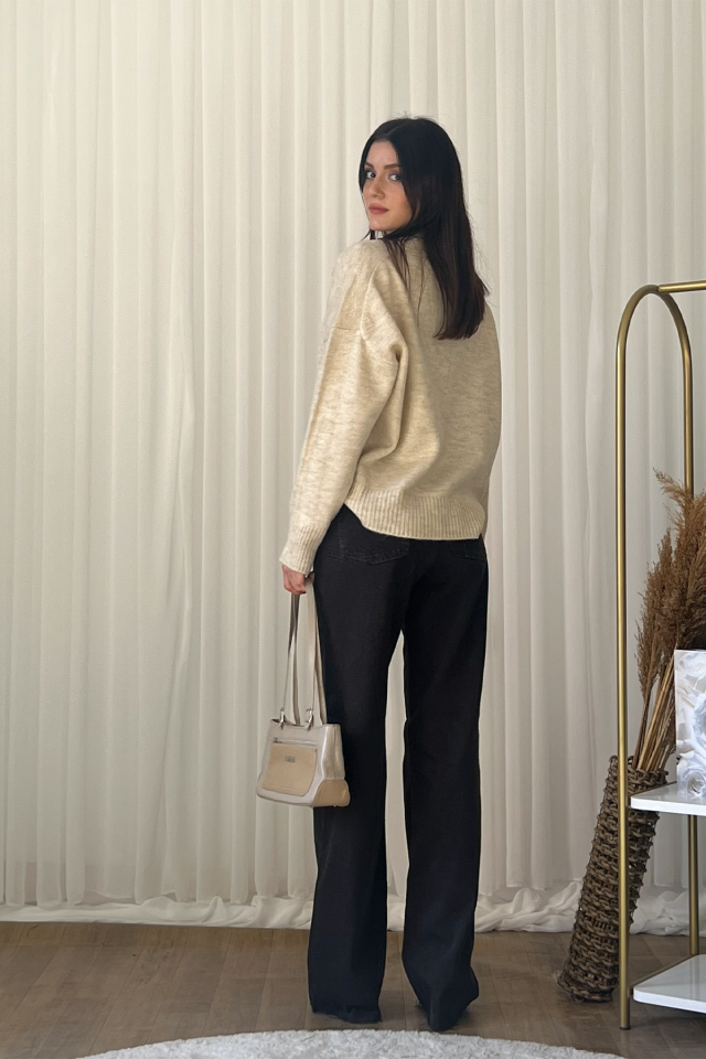 Düz Paça Acı Kahve Jean Pantolon – Bol Kesim, Günlük ve Şık Denim