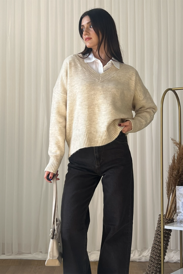 Düz Paça Acı Kahve Jean Pantolon – Bol Kesim, Günlük ve Şık Denim