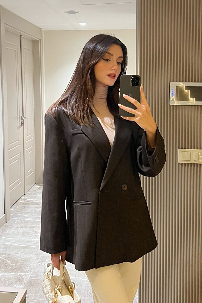 Kadın Oversize Kruvaze Blazer Ceket – Uzun Kollu, Şık ve Günlük Klasik Ceket