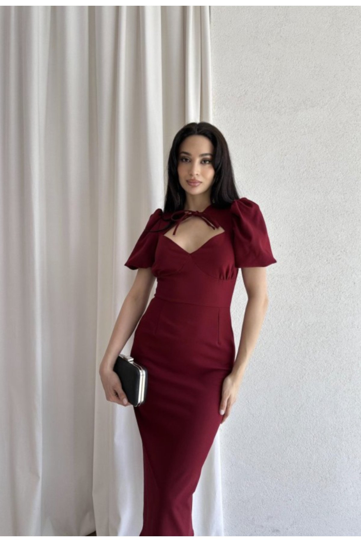 Bianca Yaka Detaylı Puff Kol Midi Elbise