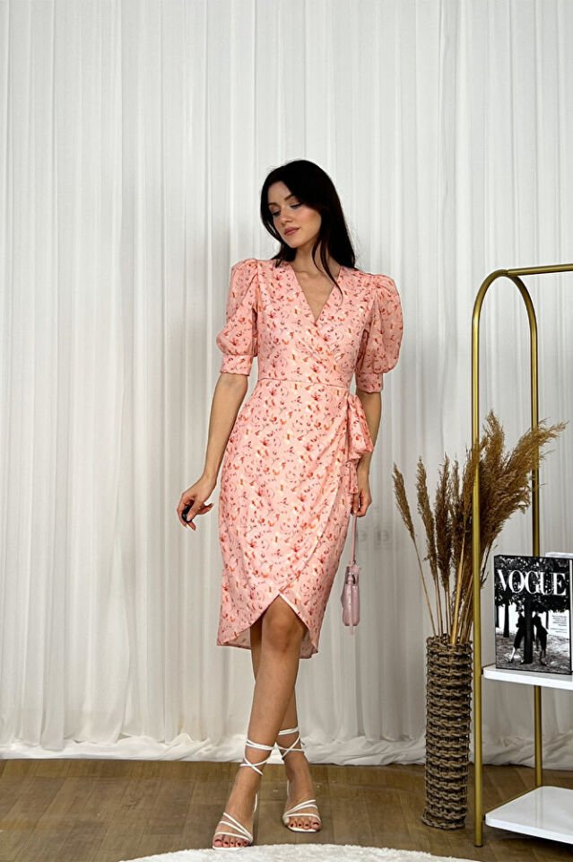 Çiçek Desenli Kruvaze V Yaka Balon Kollu Midi A Kesim Şık Elbise