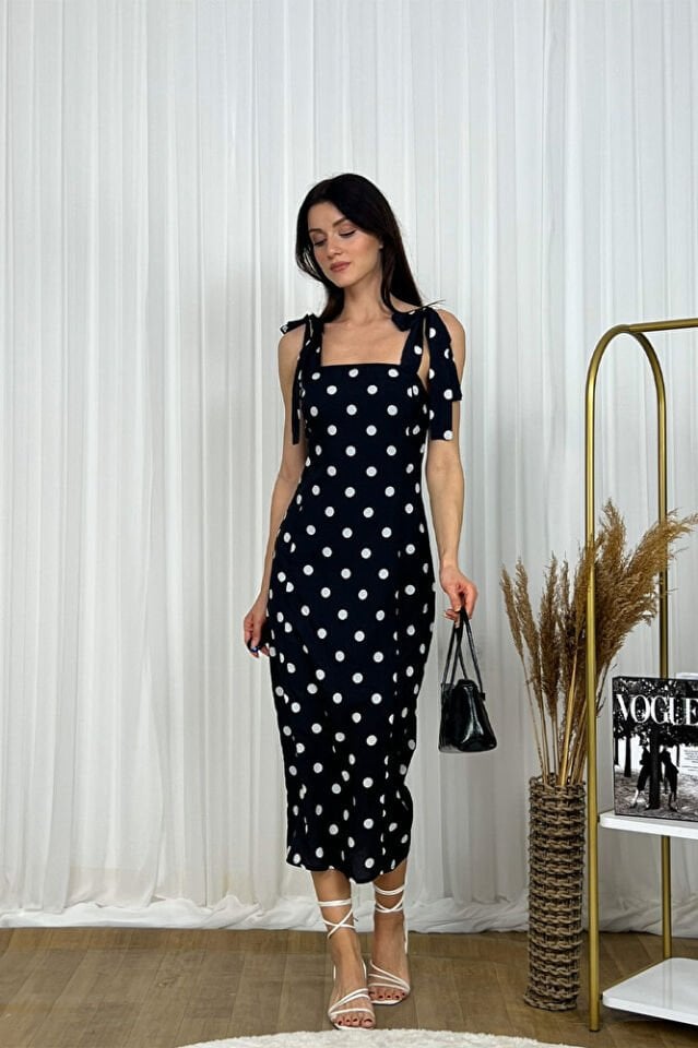 Askılı Bağlama Detaylı Puantiyeli Midi Elbise