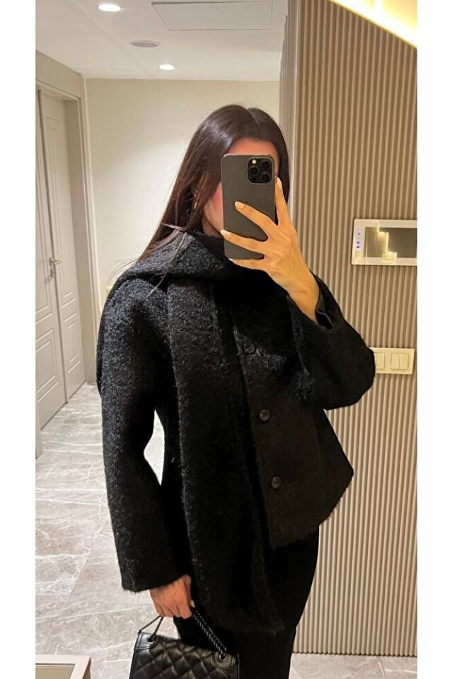 Sakallı atkılı kısa kaban