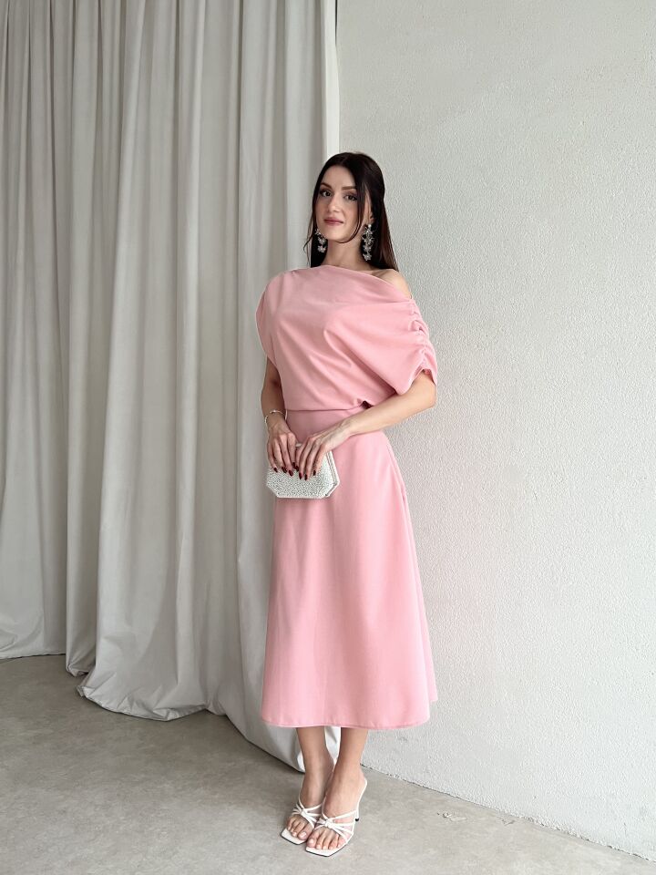 Tek Omuz Drapeli Midi Abiye Elbise 6061 Pembe - S
