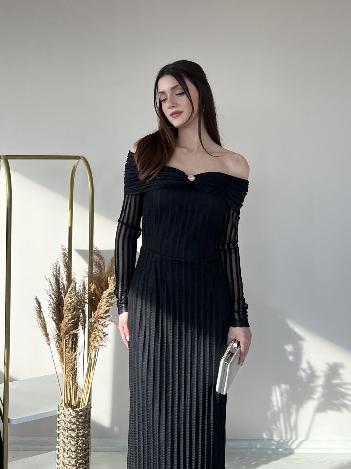 Kayık Yaka Pileli Uzun Elbise 6081 Siyah - XL