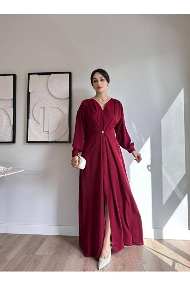 Kadın siyah Uzun Kollu Metal Tokalı Yırtmaçlı Maxi Elbise