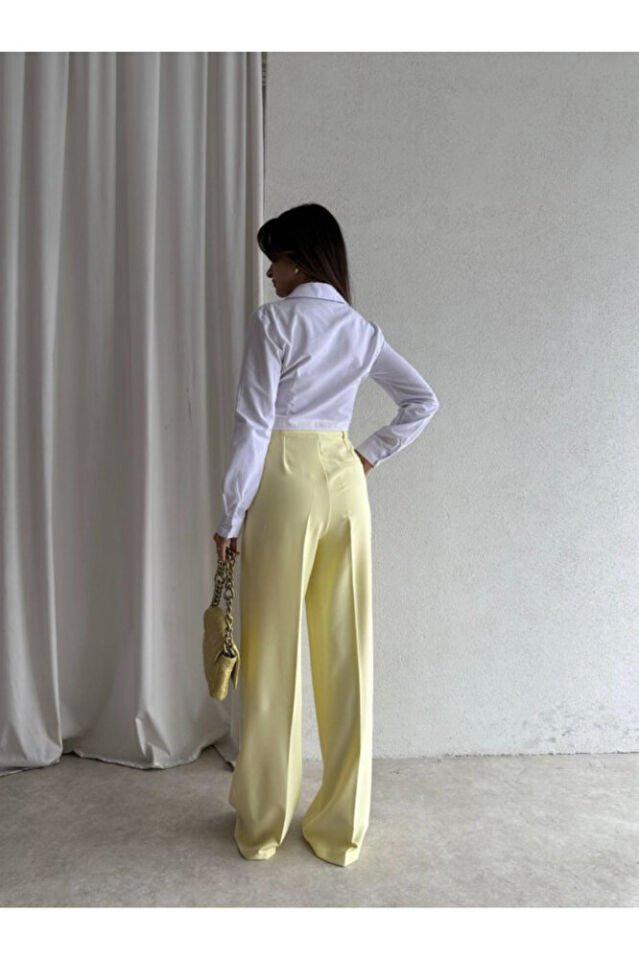 Kadın Beyaz Yüksek Bel Palazzo Pantolon – Şık ve Modern Kesim