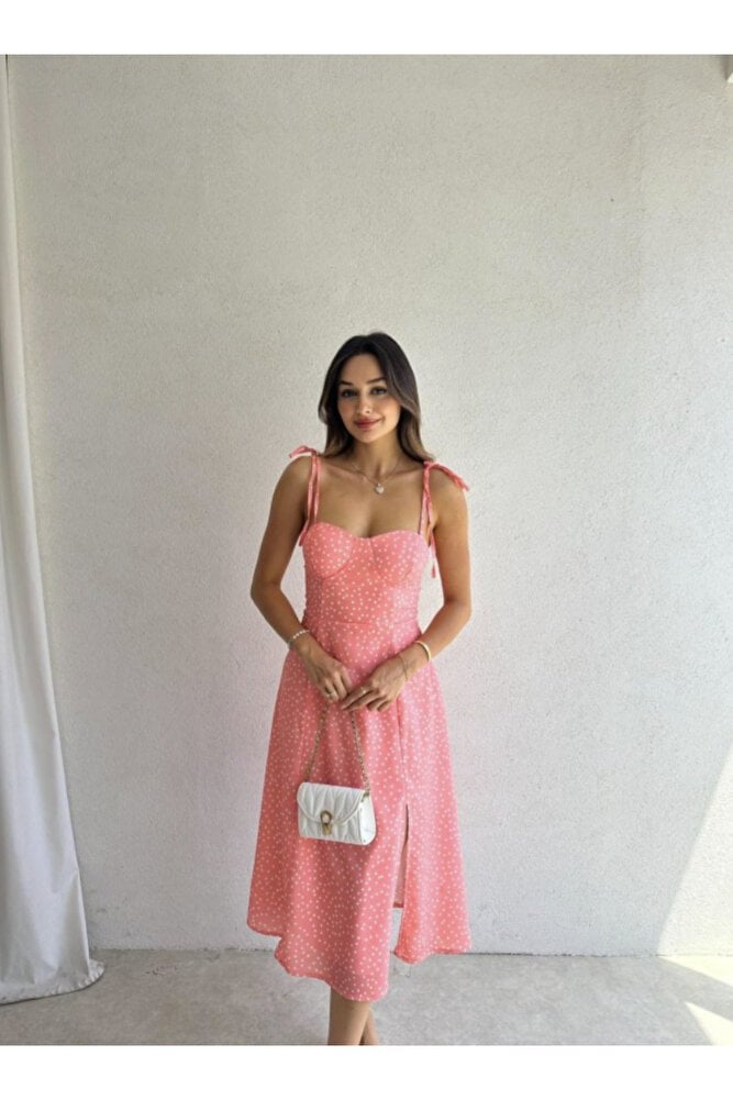 Fiyonk Askılı Yırtmaç Detaylı Puantiyeli Midi Elbise – Mavi / Pembe / Vizon / Somon