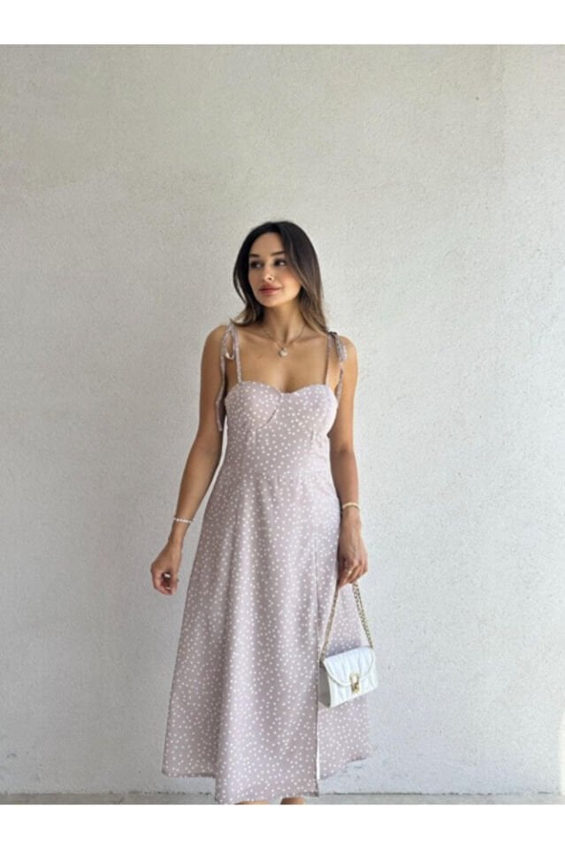 Fiyonk Askılı Yırtmaç Detaylı Puantiyeli Midi Elbise – Mavi / Pembe / Vizon / Somon